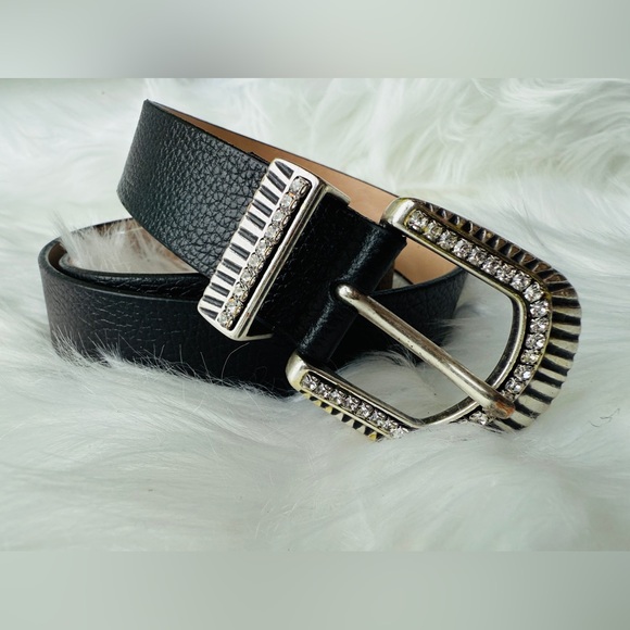 ๐จ๐ฆ Brave Leather Collection - Black With Crystal details - Picture 1 of 7
